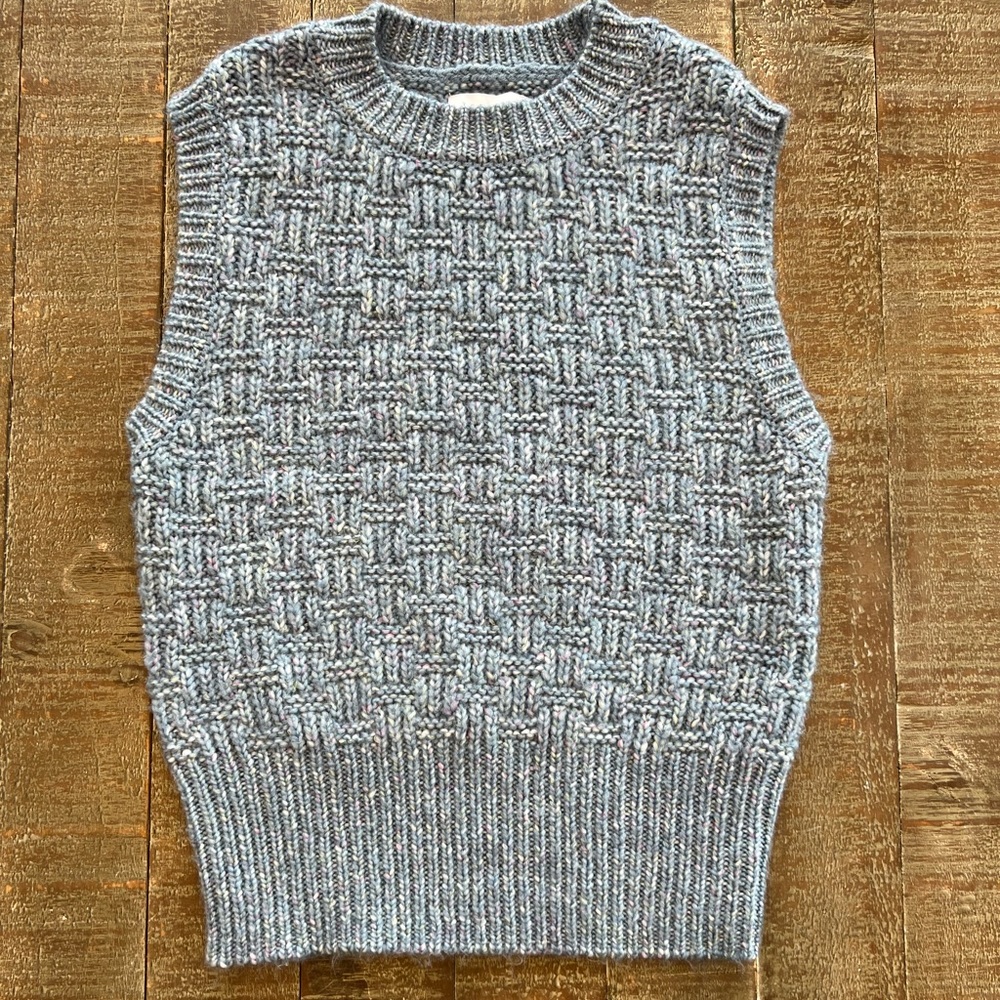 Sleeveless Sweater Vest